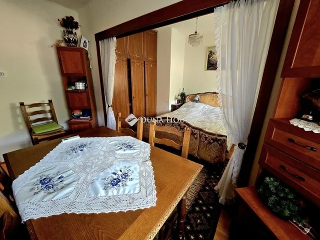 Eladó lakás Pécs, Mecsekoldal 68 nm