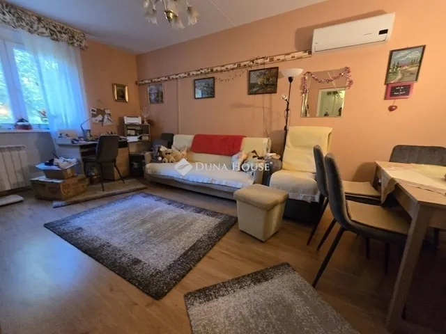 Eladó lakás Pécs, Kertváros 40 nm