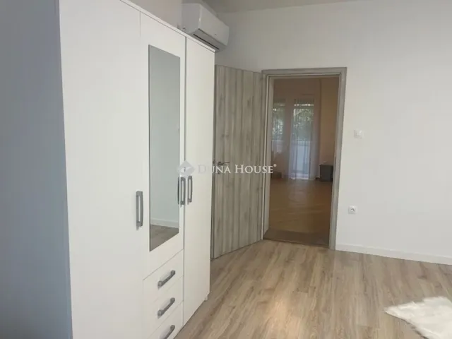 Eladó lakás Pécs, Belváros 122 nm