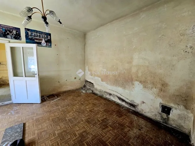 Eladó ház Pécs 90 nm