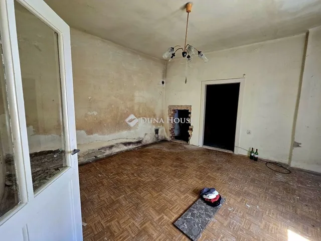 Eladó ház Pécs 90 nm