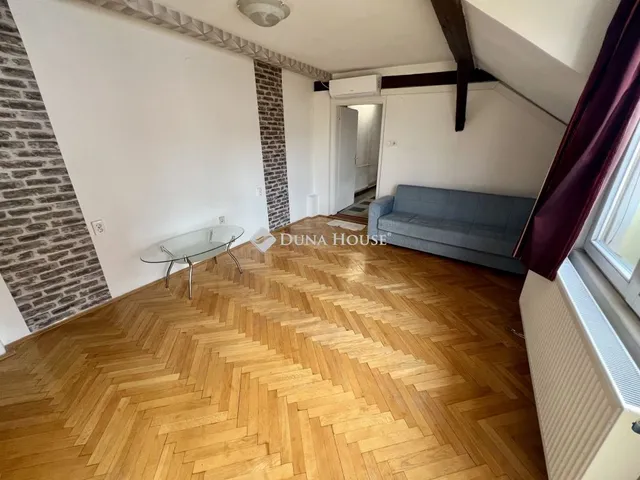 Kiadó lakás Pécs 51 nm