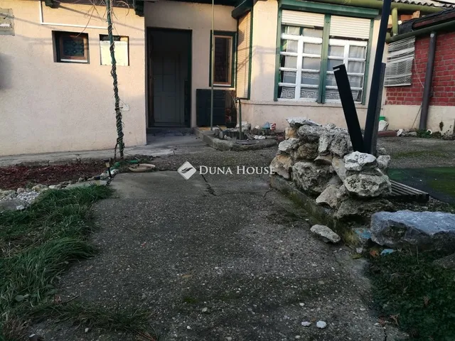 Eladó ház Pécs, Tettye 86 nm