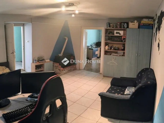 Eladó ház Pécs, Tettye 86 nm