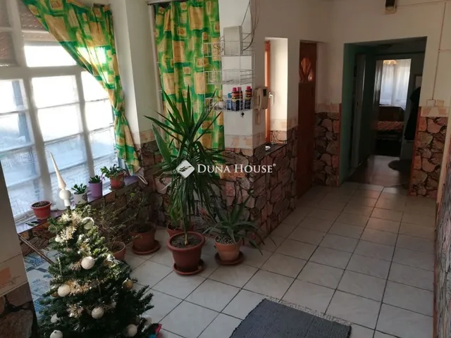 Eladó ház Pécs, Tettye 86 nm