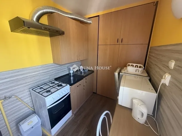 Eladó lakás Pécs, Egyetemváros 52 nm