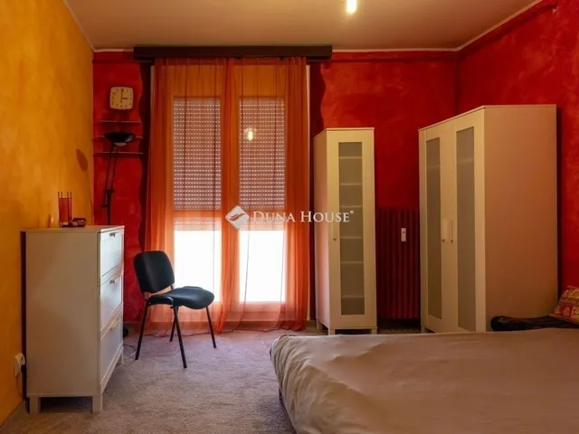 Eladó lakás Pécs, Egyetemváros 52 nm