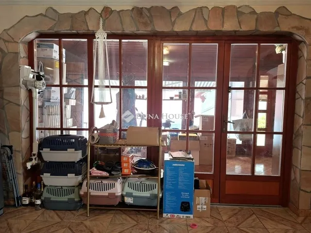 Eladó ház Kozármisleny 180 nm