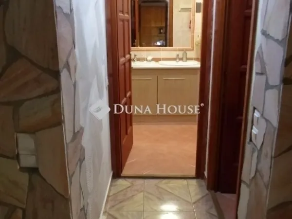 Eladó ház Kozármisleny 180 nm