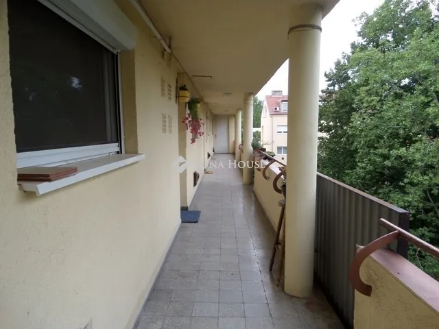 Eladó lakás Pécs, Uránváros 39 nm