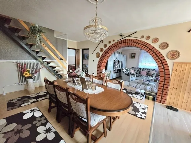 Eladó ház Kővágószőlős 104 nm