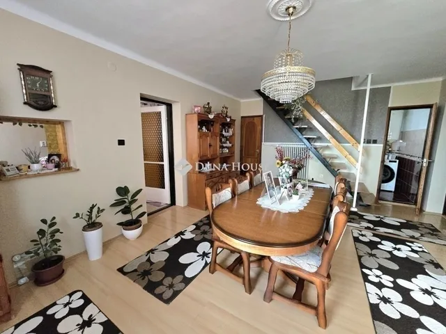 Eladó ház Kővágószőlős 104 nm