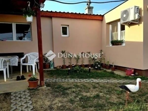 Eladó ház Kővágószőlős 104 nm