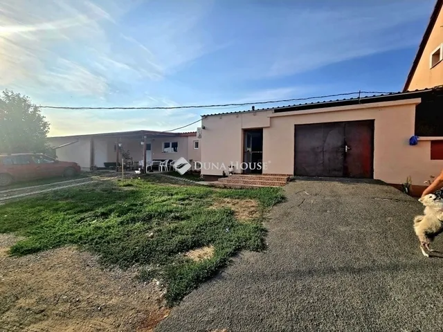 Eladó ház Kővágószőlős 104 nm