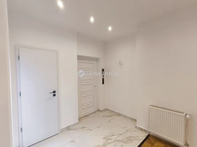 Eladó lakás Pécs, Belváros 129 nm