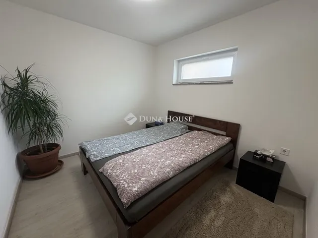 Eladó lakás Kozármisleny 56 nm