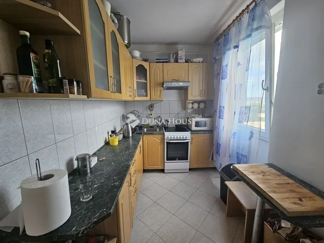 Eladó lakás Pécs, Kertváros 64 nm