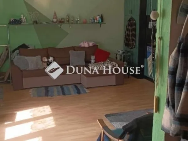 Eladó ház Pécs, Hird 150 nm