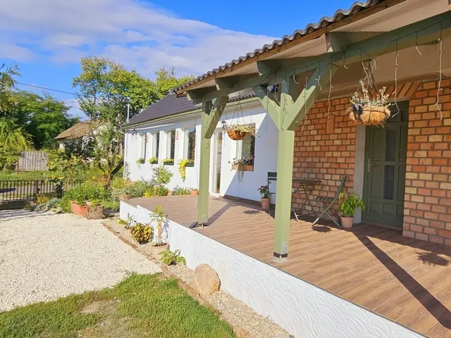 Eladó ház Baksa 100 nm