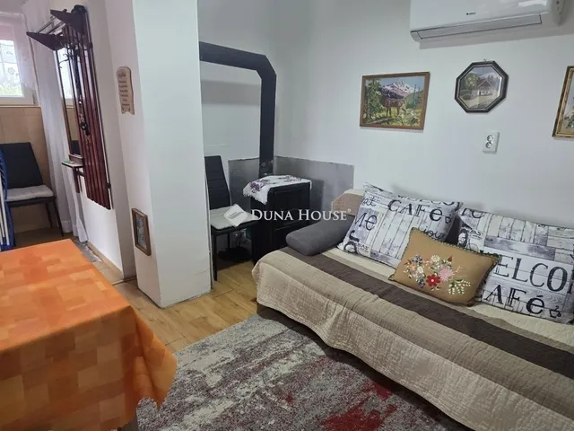 Eladó ház Pécs 45 nm