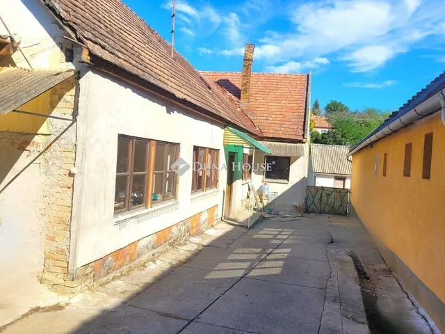 Eladó ház Dunaszekcső 121 nm