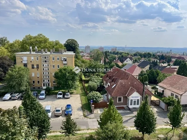 Eladó lakás Pécs, Budai városrész 67 nm