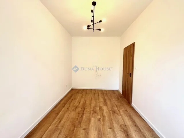 Eladó lakás Pécs 67 nm