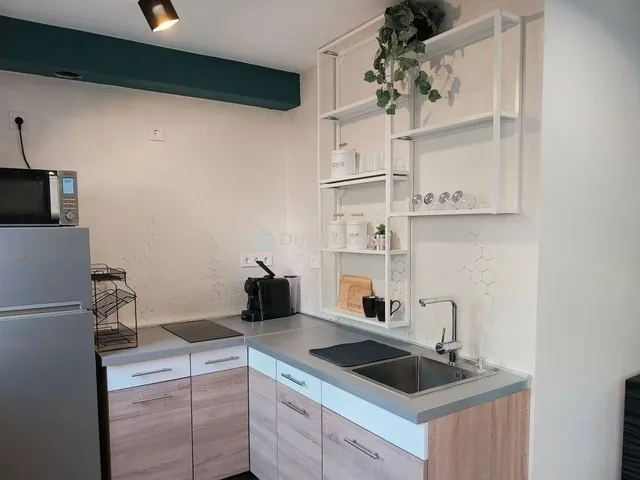 Kiadó lakás Pécs, Egyetemváros 55 nm