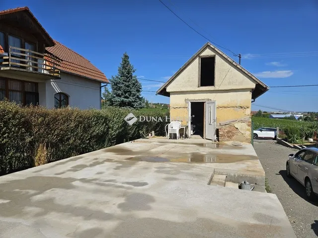 Eladó telek Pécs, Patacs 1166 nm