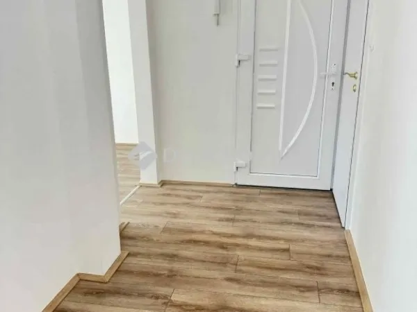 Eladó lakás Pécs, Kertváros 52 nm