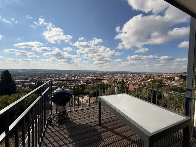 Eladó lakás Pécs, Tettye 140 nm