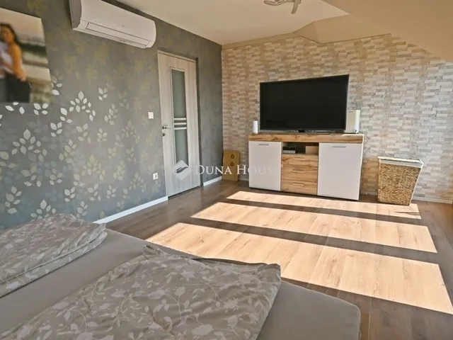 Eladó ház Pécs, Mecsekoldal 147 nm