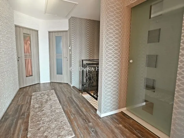 Eladó ház Pécs, Mecsekoldal 147 nm