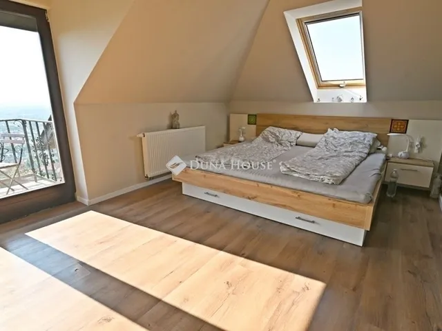 Eladó ház Pécs, Mecsekoldal 147 nm