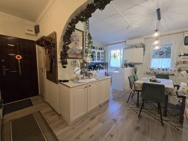 Eladó lakás Pécs 74 nm