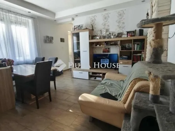 Eladó ház Pécs 72 nm