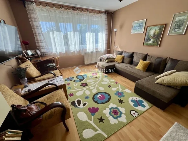 Eladó lakás Pécs, Kertváros 54 nm