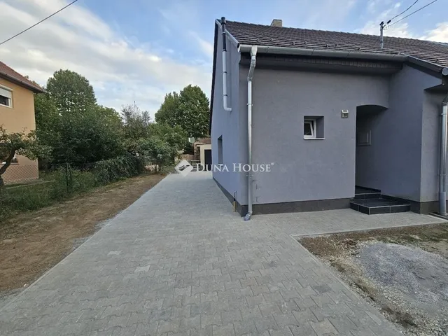 Eladó ház Pécs, Kertváros 65 nm