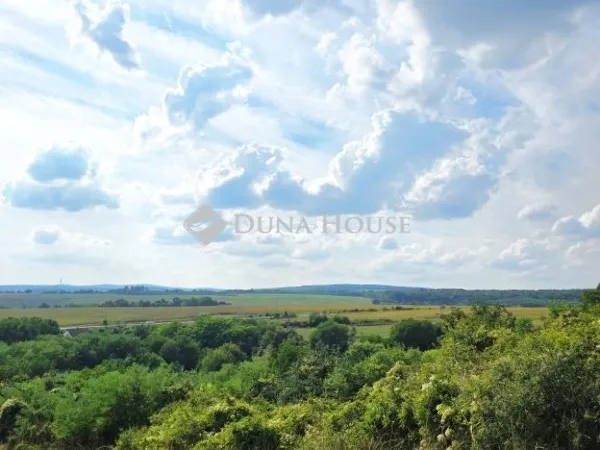 Eladó telek Hosszúhetény 3500 nm
