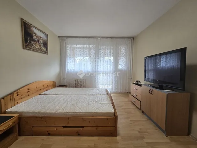 Eladó lakás Pécs, Kertváros 50 nm