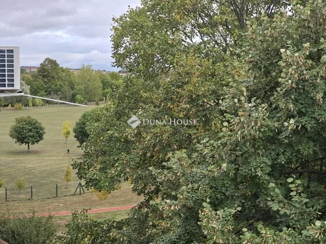 Eladó lakás Pécs, Kertváros 50 nm