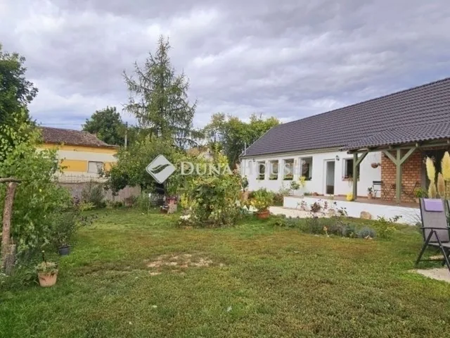 Eladó ház Baksa 100 nm