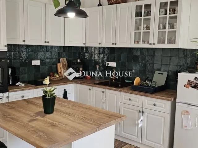 Eladó ház Baksa 100 nm