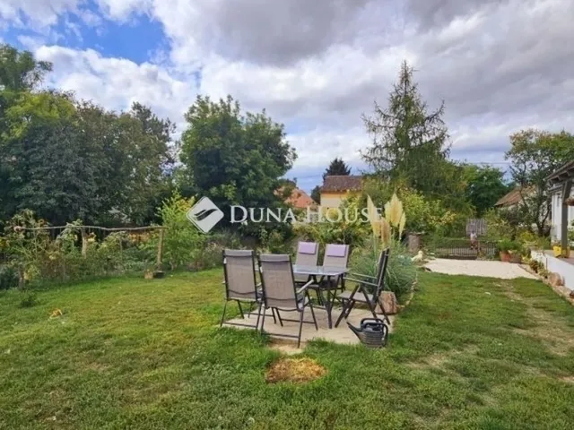 Eladó ház Baksa 100 nm