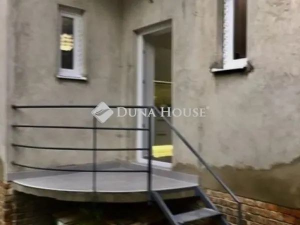 Eladó lakás Pécs 89 nm