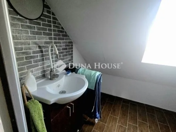 Eladó ház Pécs, Kertváros 168 nm