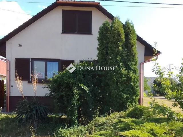 Eladó ház Csátalja 90 nm