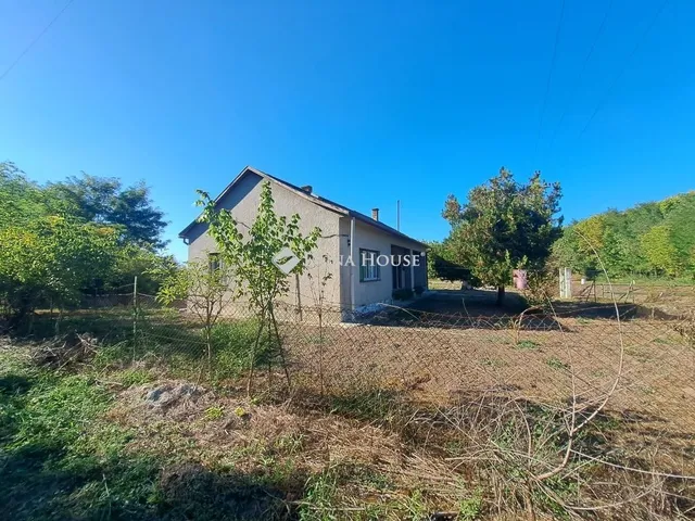 Eladó mezőgazdasági ingatlan Kásád 65 nm