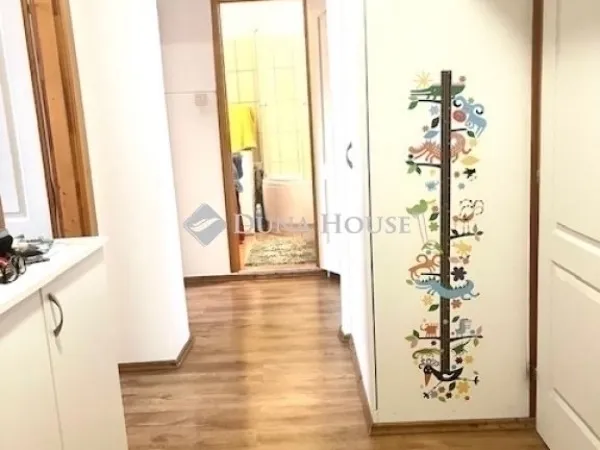 Eladó lakás Pécs, Kertváros 74 nm