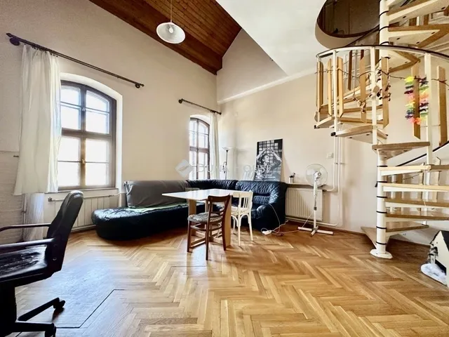 Eladó lakás Pécs, Belváros 61 nm